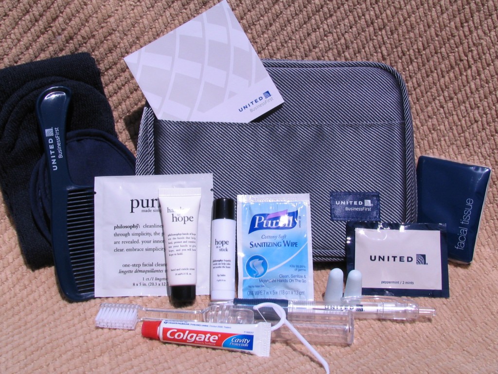 New Details about   Vintage Rare Pre-Merger United First Class Airline Amenity Kit Slippers