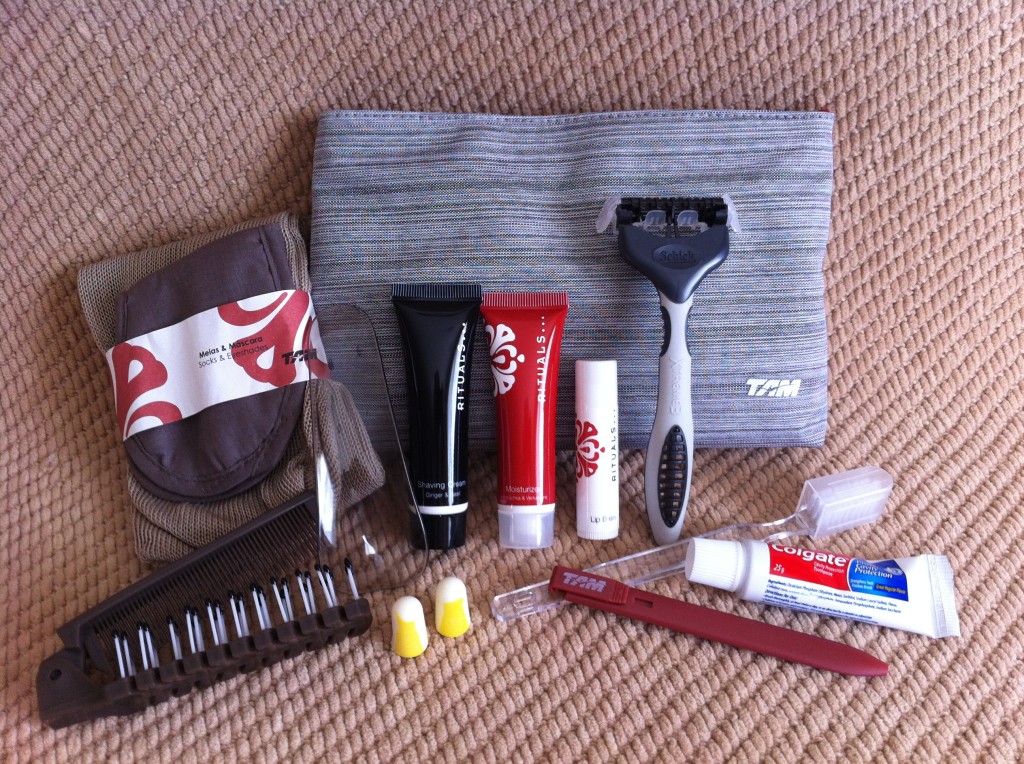 TAM business class amenity kit contents
