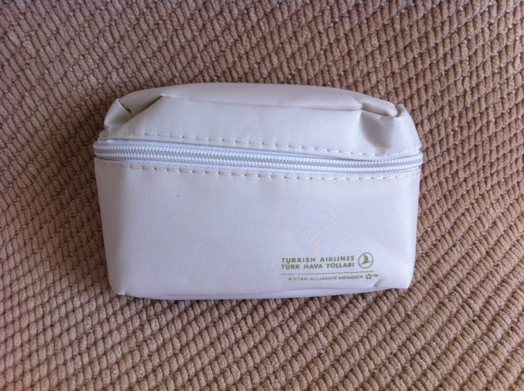 Turkish Airlines coach amenity bag