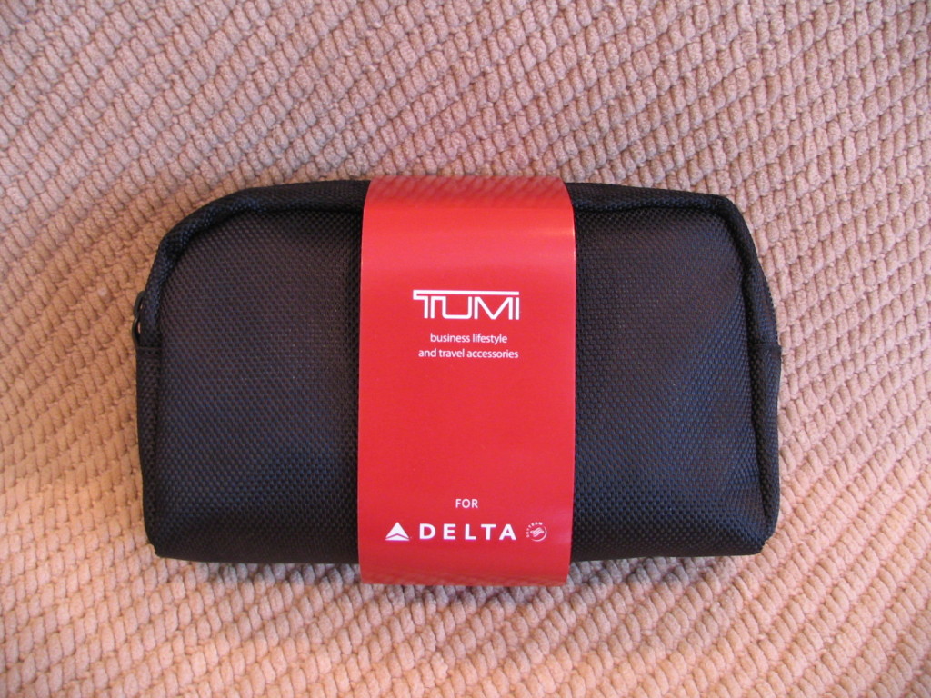 Delta's Tumi amenity kit